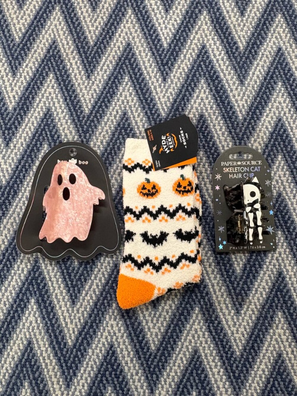 Halloween Boo Basket Bundle Ghost Socks Skeleton Hair Clip 🎃